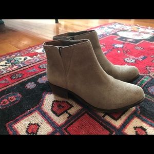 Lucky Brand suede ankle boots